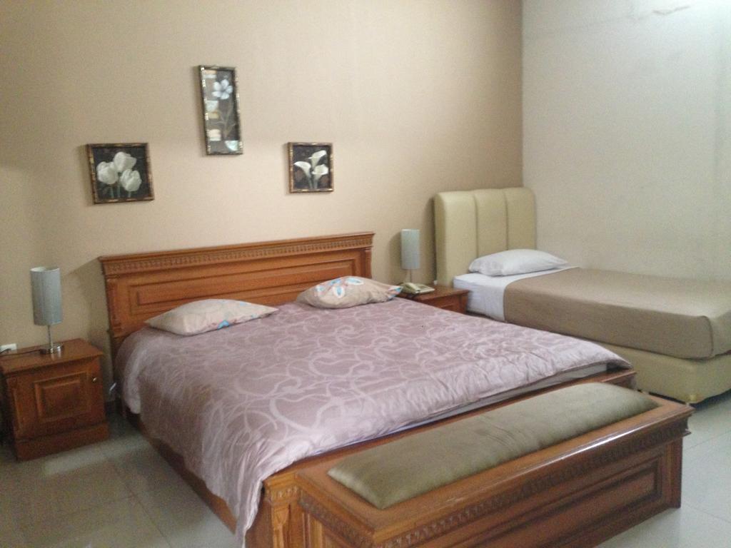 Gondia Guesthouse Джакарта Номер фото
