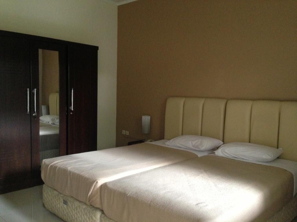Gondia Guesthouse Джакарта Номер фото