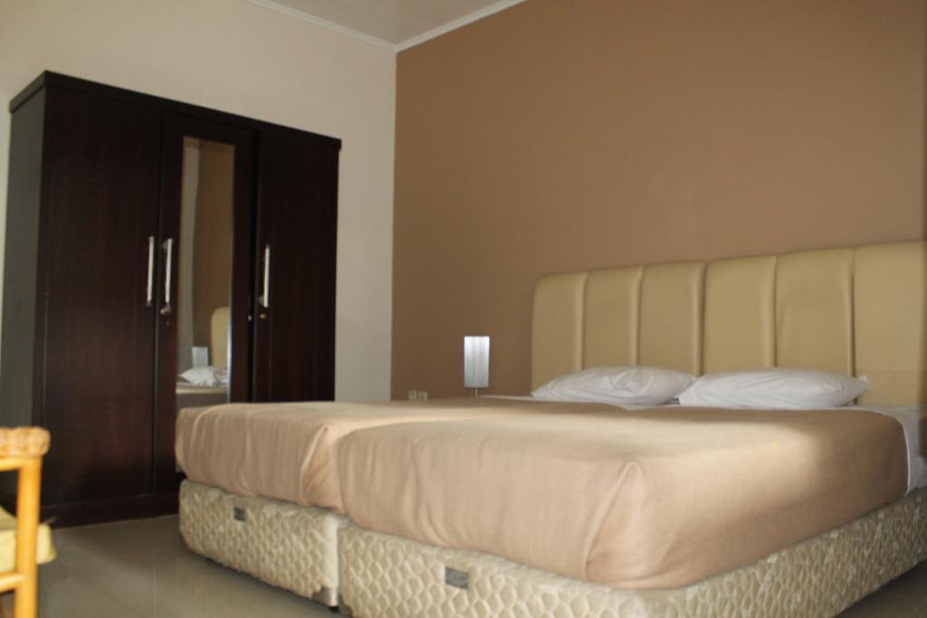 Gondia Guesthouse Джакарта Номер фото