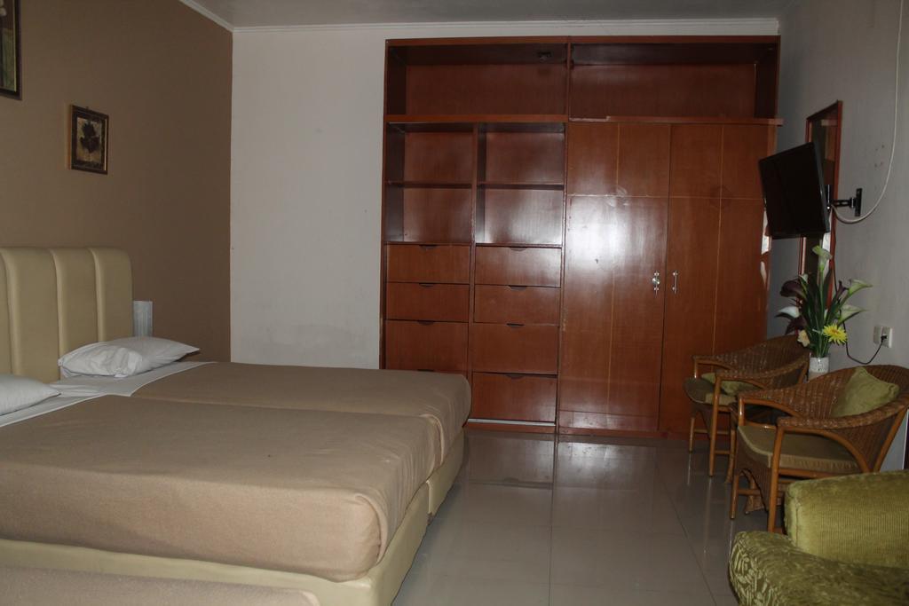 Gondia Guesthouse Джакарта Номер фото